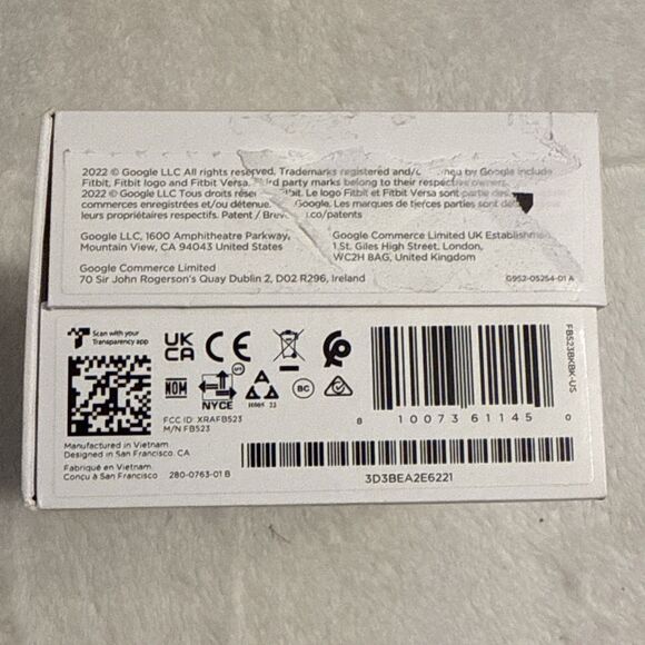 Fitbit Versa 4 Fitness Smartwatch with Daily Readiness, GPS, 24/7 Heart Rate - Picture 6 of 9